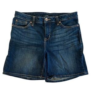 Seven7 Blue Jean Weekend Shorts Size 8 EUC